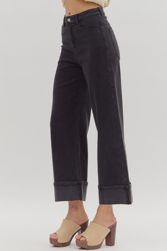 Mid-rise, ankle-length silhouette

Structured wide-leg fit with exaggerated cuffed hems

Zip-fly and button closure

Classic 5-pocket jean styling

Lightweight, unlined, non-sheer

Fabric: 97% Cotton, 3% Spandex for subtle stretch