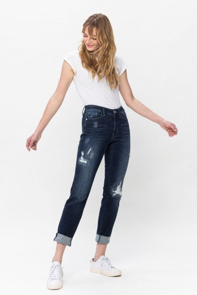 82478 judy blue jeans on woman