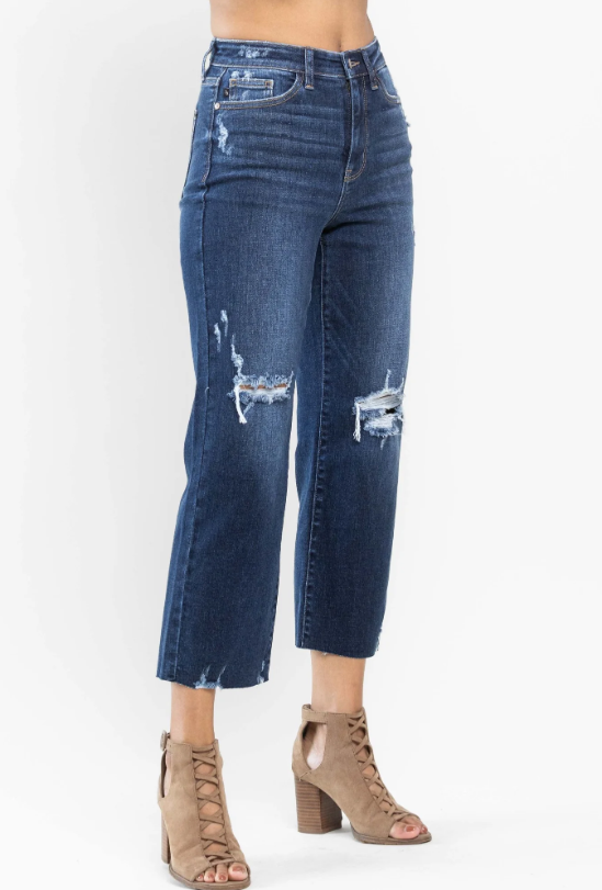 side view of judy blue wide leg crop jeans 