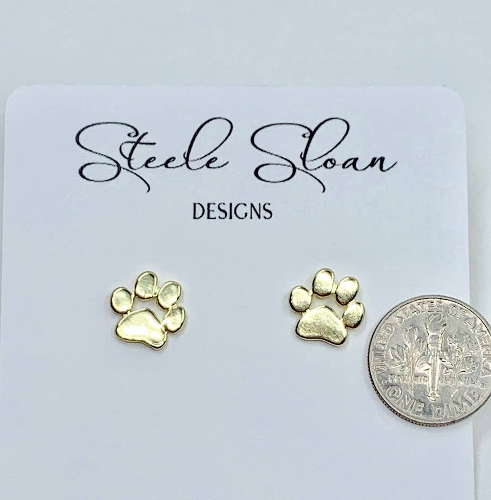 size of gold paw earrings
