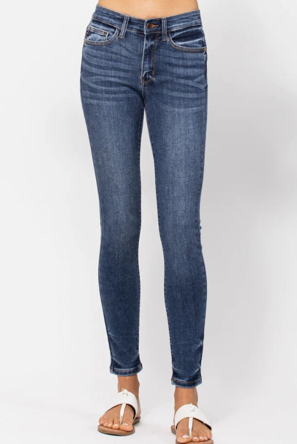 82252 judy blue non distressed skinny jeans for women