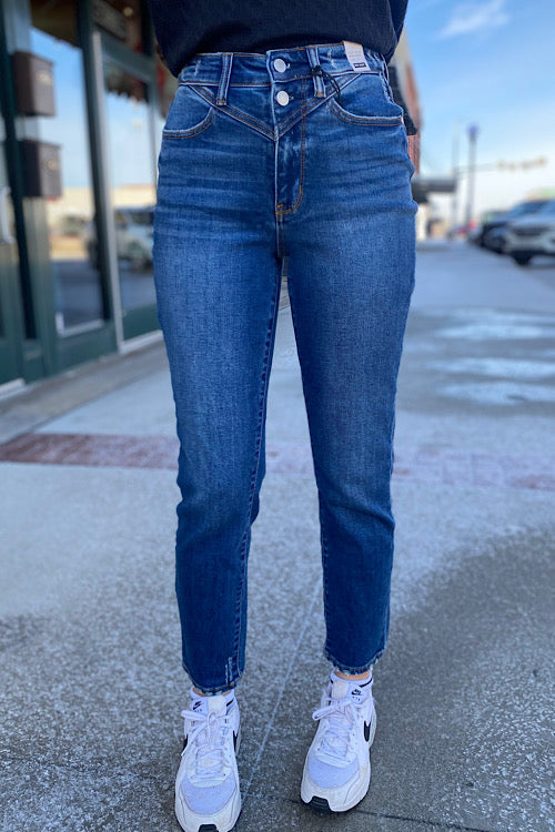 Jeans and Lace Boutique Front Yoke Vintage Judy Kris - Moonshine Blue Slim Fit –