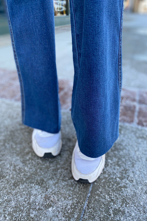 close up of raw hem of Judy Blue Jeans